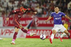 KẾT QUẢ bóng đá Bình Dương 2-3 Bình Định, V-League 2022