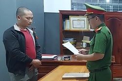 Báo động nạn bạo hành trẻ em