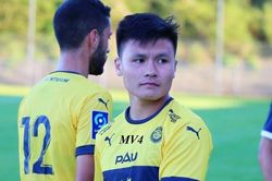 Quang Hải được chấm điểm cao nhất Pau FC trong ngày ra mắt Ligue 2