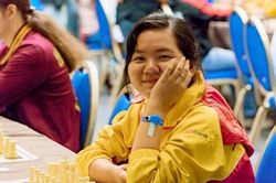 Hai nữ kỳ thủ trẻ giúp Việt Nam giữ mạch thắng tại Olympiad