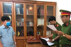 Bắt tạm giam Giám đốc CDC Cà Mau liên quan đến Cty Việt Á