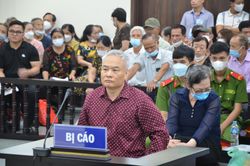 Lừa đảo người nghèo, cựu Chủ tịch trung tâm hỗ trợ người nghèo hầu tòa