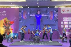 ASEAN Para Games 2022: Đô cử Lê Văn Công bảo vệ thành công chức vô địch