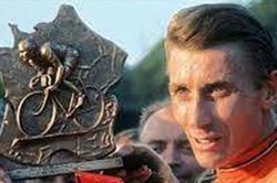 Vận động viên 5 lần vô địch Tour de France