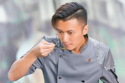 Tạ Đình Phong đam mê món phở Việt