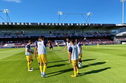 Đội bóng của Quang Hải có ngân sách 'khiêm tốn' nhất Ligue 2