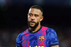 Depay ra điều kiện với Barca để ra đi