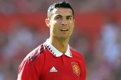 Tình thế đảo ngược với Ronaldo ở Man United