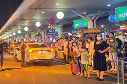 Đề xuất giải pháp giao thông cho sân bay Tân Sơn Nhất