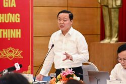 Bộ trưởng Trần Hồng Hà: 'Việc lập bảng giá đất thay khung giá là đương nhiên'