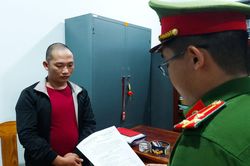 Bé gái 7 tuổi bị bạo hành dã man: Câu chuyện buồn phía sau cuộc hôn nhân tan vỡ