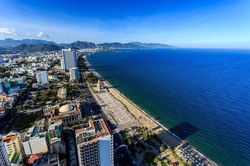 Báo Hàn ví Nha Trang như Napoli (Italy)