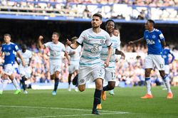 Jorginho ghi bàn, Chelsea thắng nhọc nhằn Everton