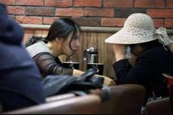 Nghề đặc biệt, mỗi năm thuyết phục 800 'tiểu tam' buông bỏ