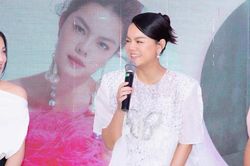Phạm Quỳnh Anh khoe dáng 'chuẩn không cần chỉnh' hậu sinh nở