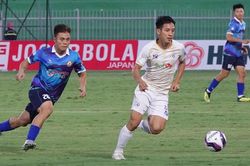 Hà Nội FC củng cố ngôi đầu bảng, chờ đại chiến với Hoàng Anh Gia Lai