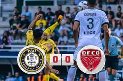 Quang Hải đá chính, Pau FC có điểm số đầu tiên