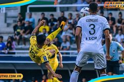 68 phút 'lạc lối' của Quang Hải tại Pau FC
