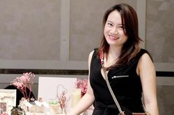 Người kể câu chuyện qua những hộp quà