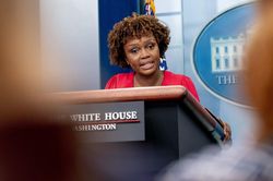 Ông Biden không biết trước vụ khám xét tư dinh ông Trump