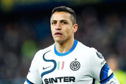 Alexis Sanchez chuyển tới Ligue 1