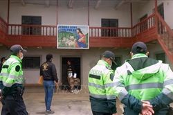 Cảnh sát khám xét nhà riêng Tổng thống Peru P. Castillo