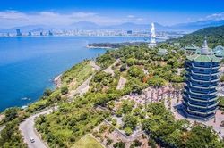 Thăm chùa Linh Ứng - Bãi Bụt - Đà Nẵng