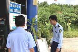 Kon Tum: Xử phạt doanh nghiệp sử dụng cột bơm hết hạn kiểm định