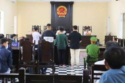 Tuyên phạt hai đối tượng giết thầy, chém cha