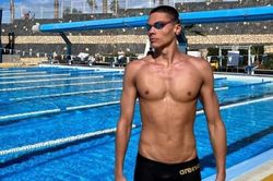 Ngôi sao 18 tuổi phá nhiều kỷ lục bơi lội thế giới