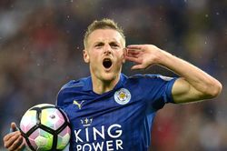 Man United nhắm mua Jamie Vardy