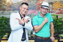 NSND Tự Long: 'Xuân Bắc là người cầm cát-xê của tôi'