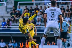 Pau FC vs Sochaux: Quang Hải vẫn sẽ đá chính, dù bị chấm điểm thấp?