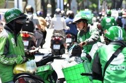 Grab áp dụng phụ phí nắng nóng, Bộ Công Thương nhắc phải rút kinh nghiệm