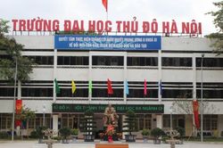 Xác minh thông tin 'thầy giáo quấy rối nữ sinh ở kỳ học quân sự'