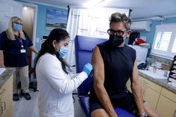 Du lịch vaccine giữa làn sóng đậu mùa khỉ