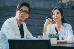Phim TVB gây bức xúc vì tình tiết phi lý