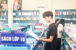 Đảm bảo đủ sách giáo khoa cho học sinh đầu năm học mới