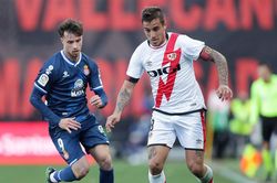 Soi kèo nhà cái Espanyol vs Vallecano. Nhận định, dự đoán bóng đá La Liga (01h00, 20/8)