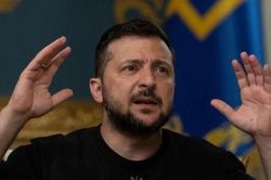 Tổng thống Zelensky đối mặt làn sóng chỉ trích từ người Ukraine