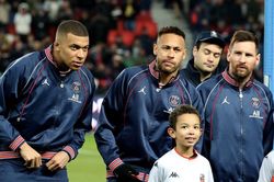 Vì Messi và Mbappe, PSG có thể bị cấm thi đấu ở Champions League