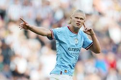 Haaland giải cứu Man City sau màn rượt đuổi với Newcastle