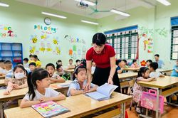 Hơn 14.800 học sinh lớp 1 hân hoan tựu trường