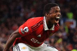 90 phút ấn tượng của tân binh Man United
