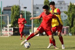 Bóng đá Việt Nam hôm nay: SLNA không có đội hình mạnh đấu Hà Nội FC
