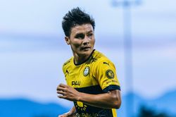 Pau FC không hơn đội bóng V-League: Quang Hải nâng trình kiểu gì?