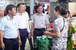 Kinh tế Kinh tế Chỉnh trang chợ Đông Ba gắn liền với đảm bảo các giá trị lịch sử, văn hóa