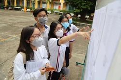 Cả nước thêm 79.000 thí sinh đăng ký, điều chỉnh nguyện vọng xét tuyển đại học