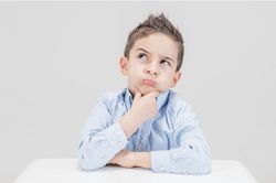 Lưu ý đối với việc để 'con tự quyết định'