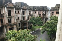 Hàng trăm biệt thự triệu đô Lideco bỏ hoang... nhếch nhác, lãng phí
